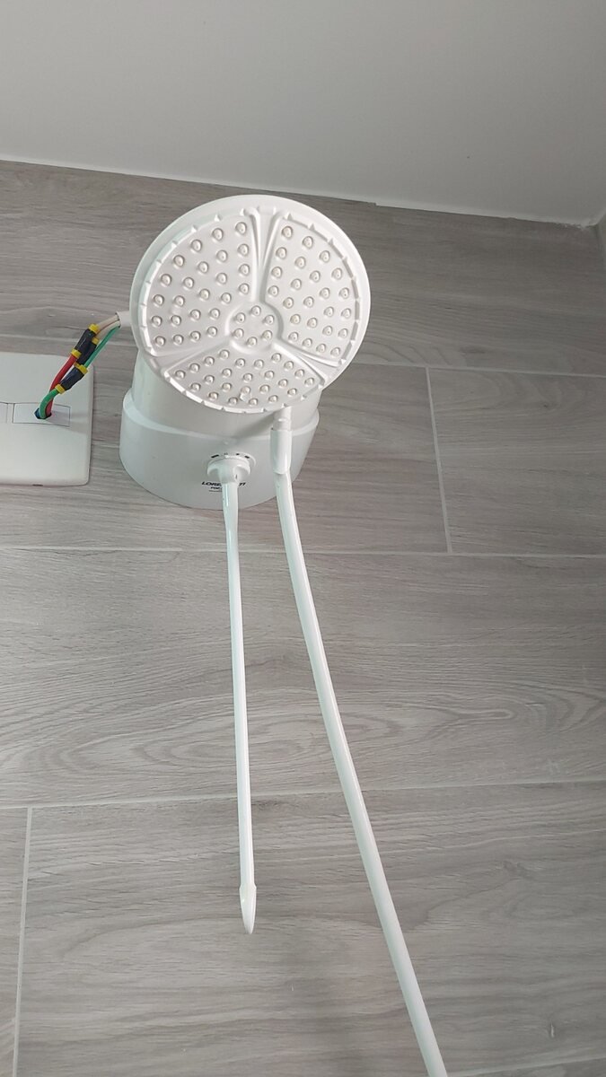Chuveiro instalado pela WS Reparos